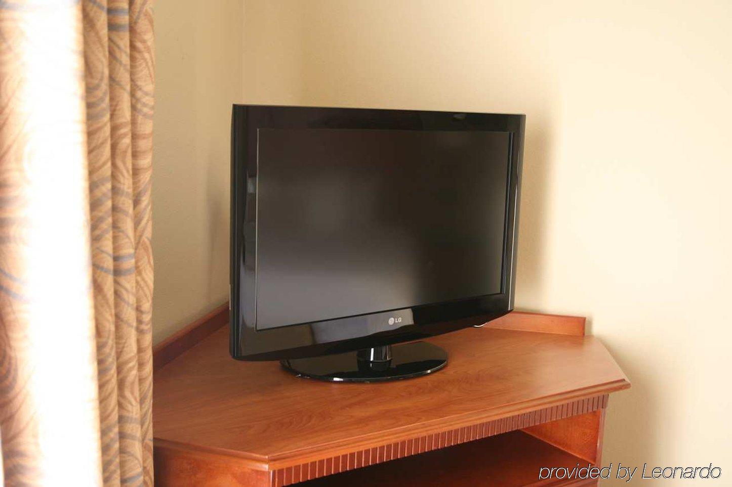Hampton Inn&Suites Davenport Chambre photo