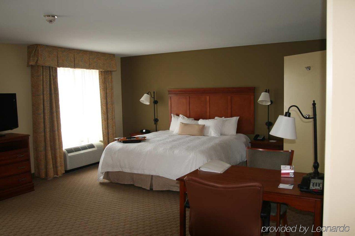 Hampton Inn&Suites Davenport Chambre photo